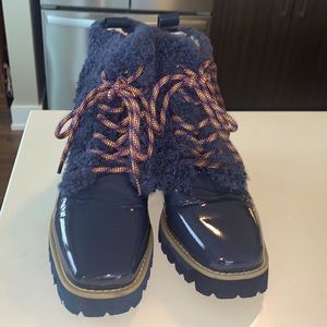 Cecilia New York blue boots